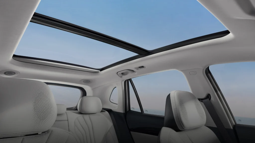 interior geely ex5